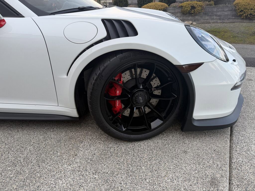 Used 2016 Porsche 911 GT3 RS image 18