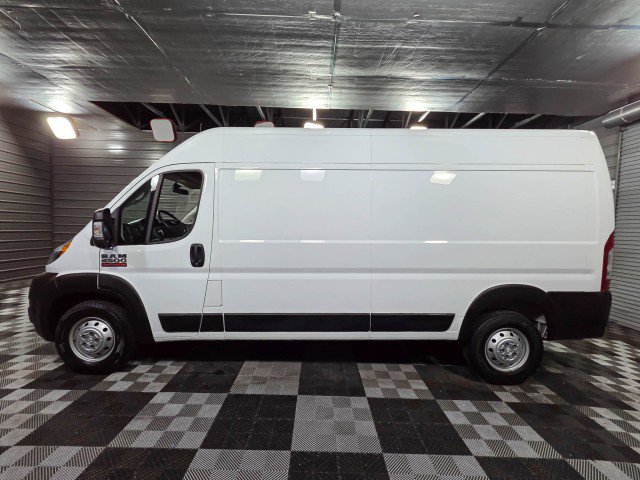 Used 2021 RAM ProMaster 2500 w/ Convenience Group FWD image 8