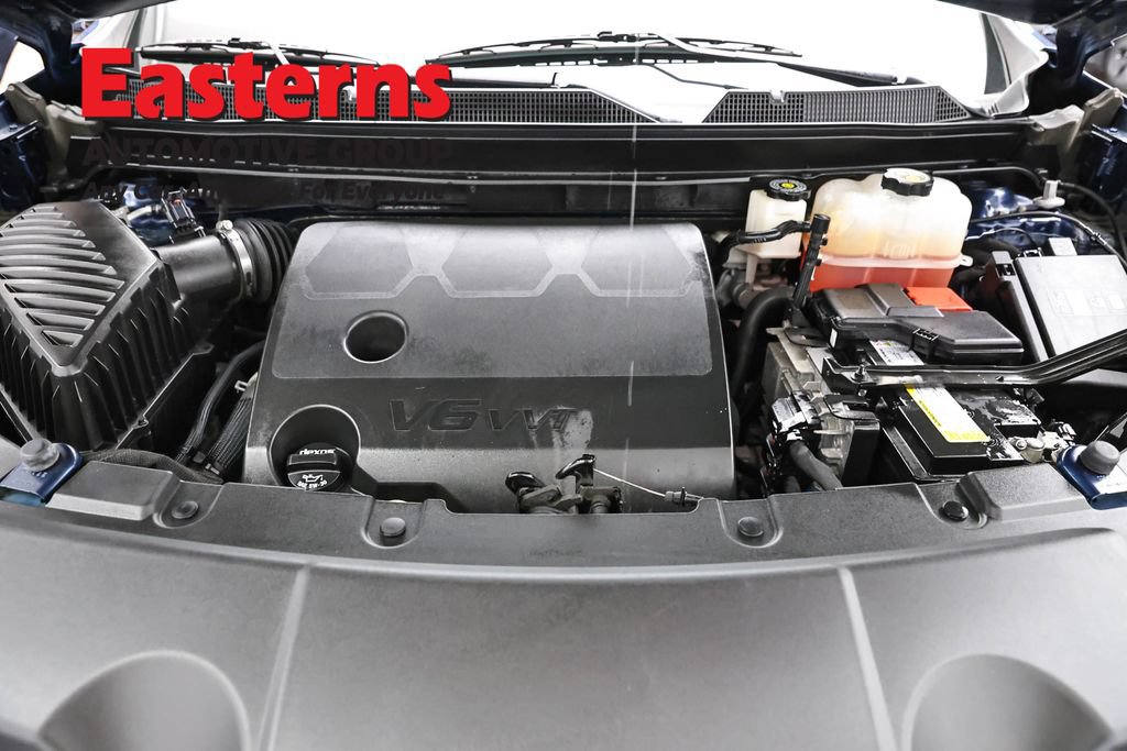Used 2023 Chevrolet Traverse LT AWD/4WD image 7