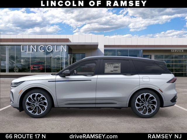New 2026 Lincoln Nautilus Reserve AWD/4WD image 3