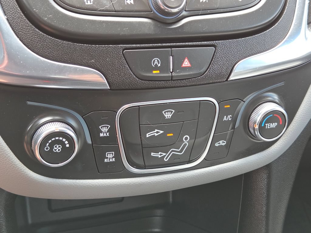 Used 2024 Chevrolet Equinox LS w/ LS Convenience Package AWD/4WD image 26
