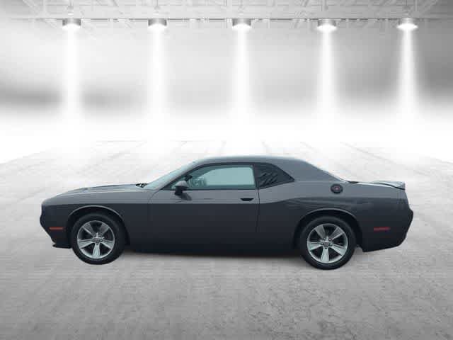 Certified 2018 Dodge Challenger SXT RWD image 5