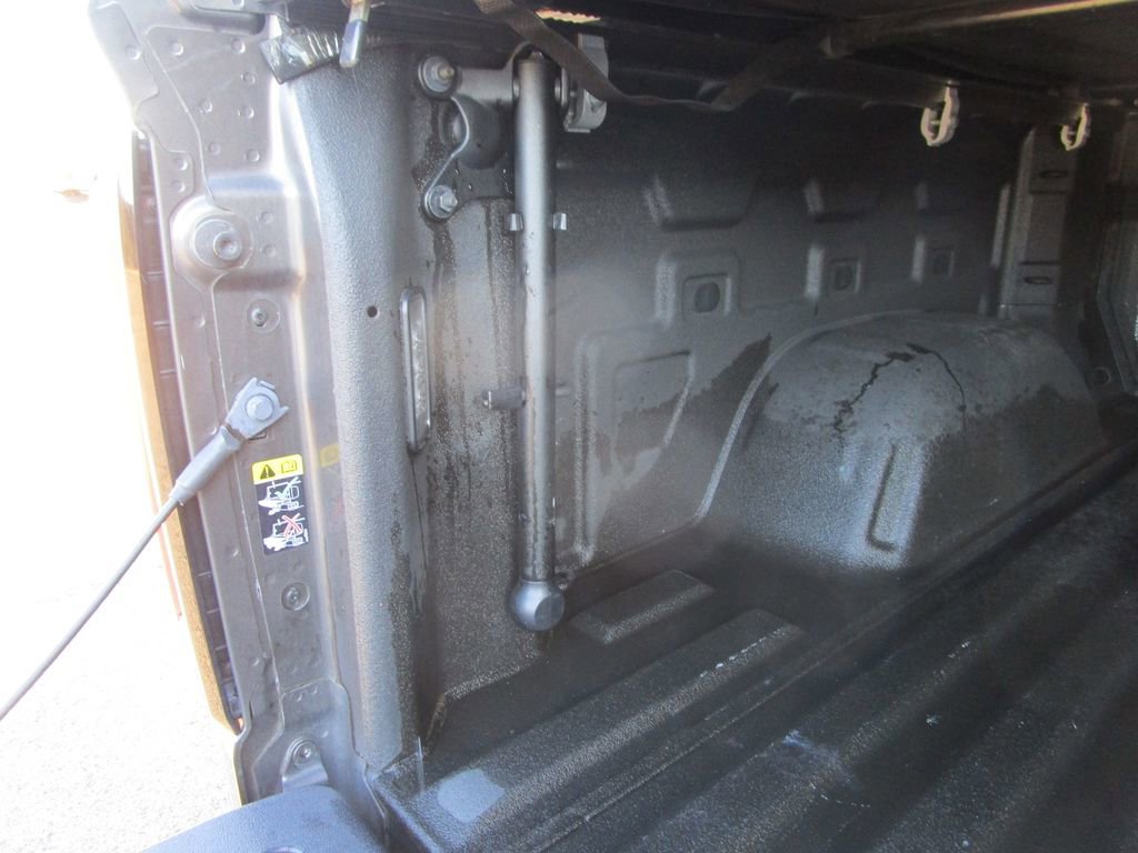 Used 2019 GMC Sierra 1500 SLT w/ SLT Premium Plus Package image 23