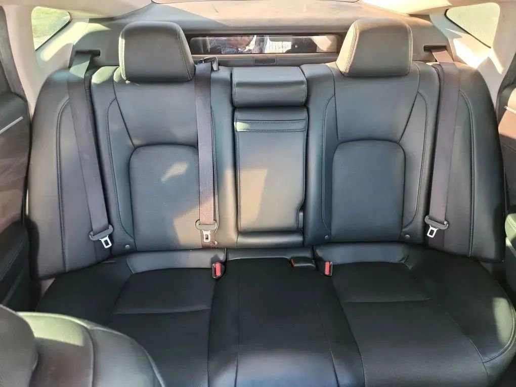 Used 2018 Honda Clarity Touring image 25