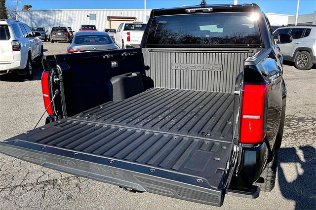 Used 2024 Toyota Tacoma TRD Sport image 29