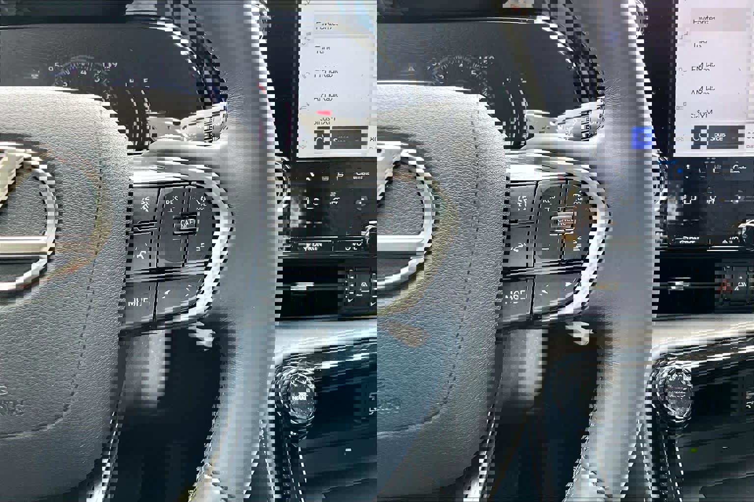 Used 2023 Lexus NX 250 FWD image 22