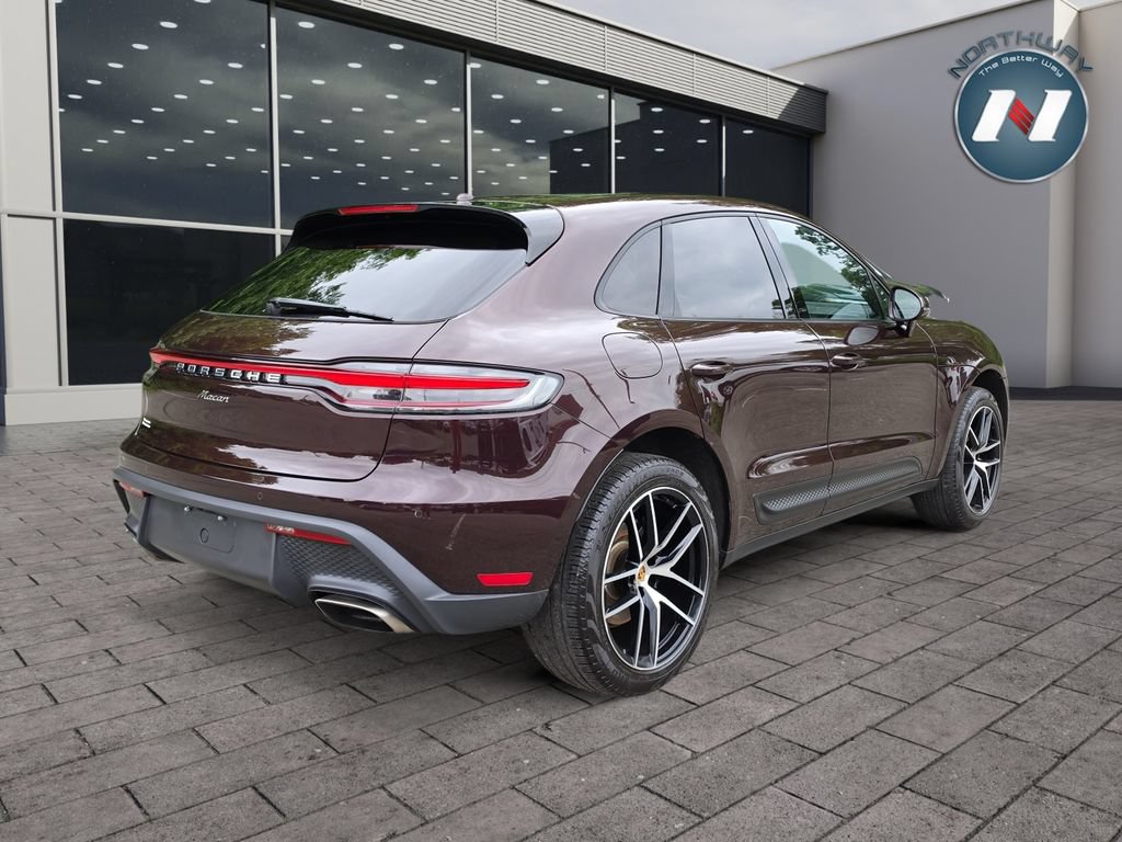 Used 2023 Porsche Macan AWD/4WD image 5