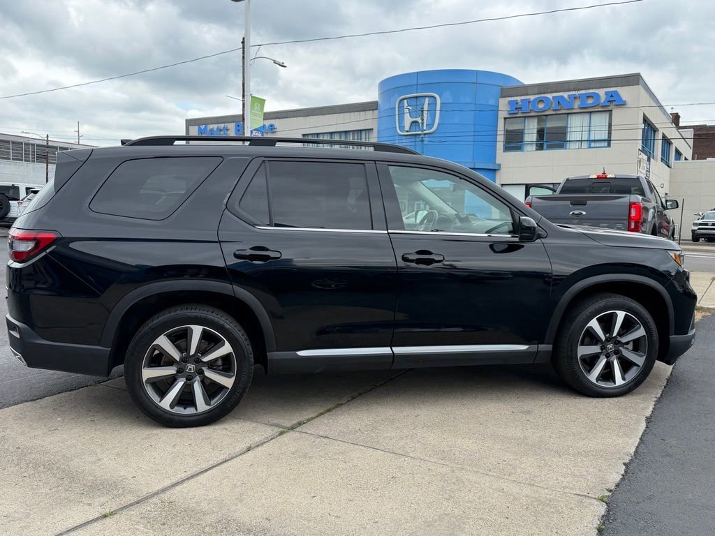 Used 2023 Honda Pilot Touring image 30