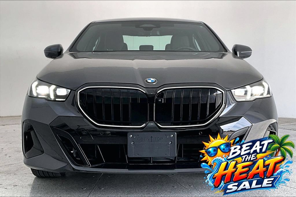 Used 2026 BMW 540i xDrive AWD/4WD image 3