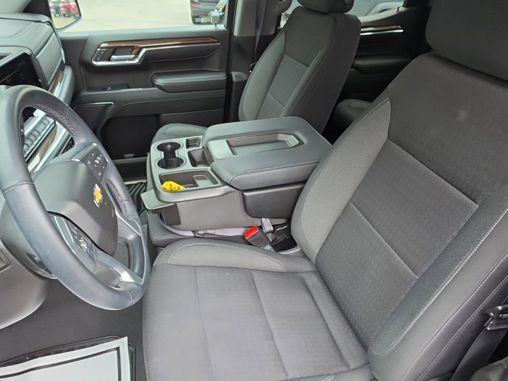 Certified 2023 Chevrolet Silverado 1500 LT AWD/4WD image 24