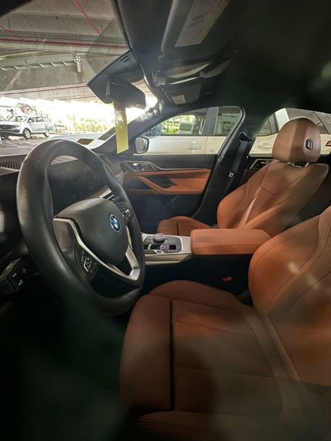 Used 2023 BMW i4 eDrive35 RWD image 12
