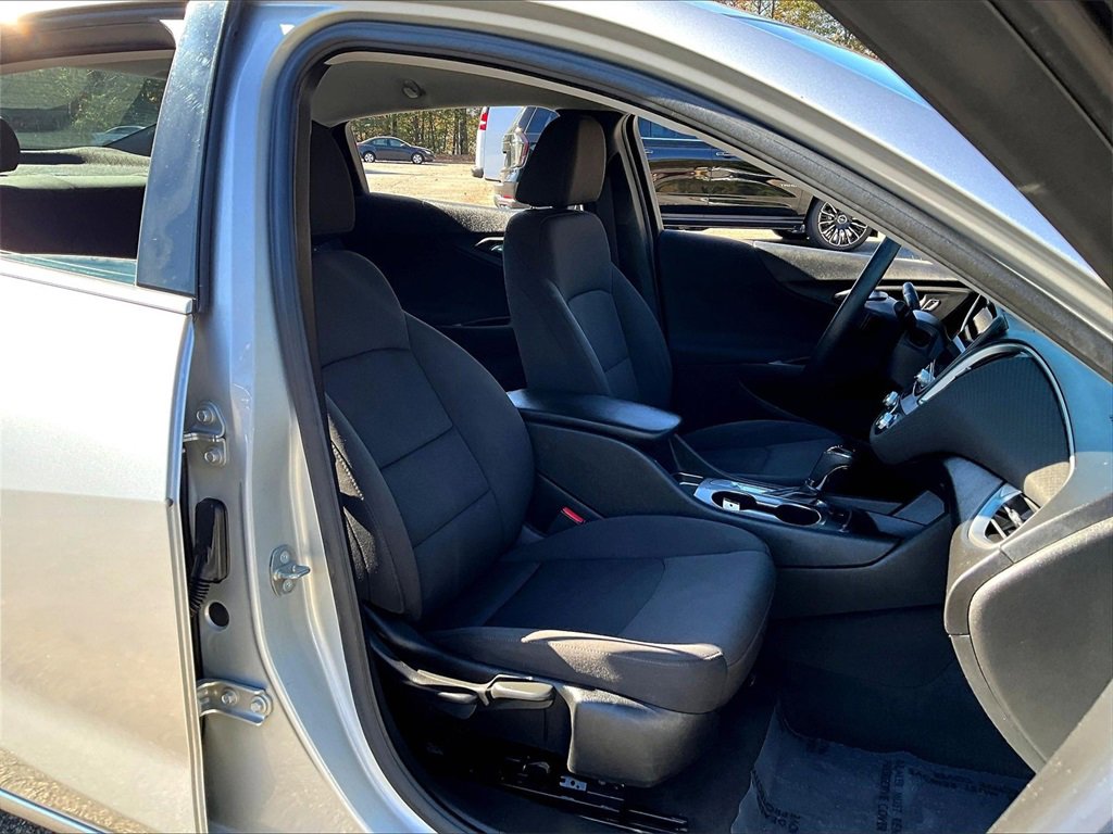 Certified 2019 Chevrolet Malibu LS image 12