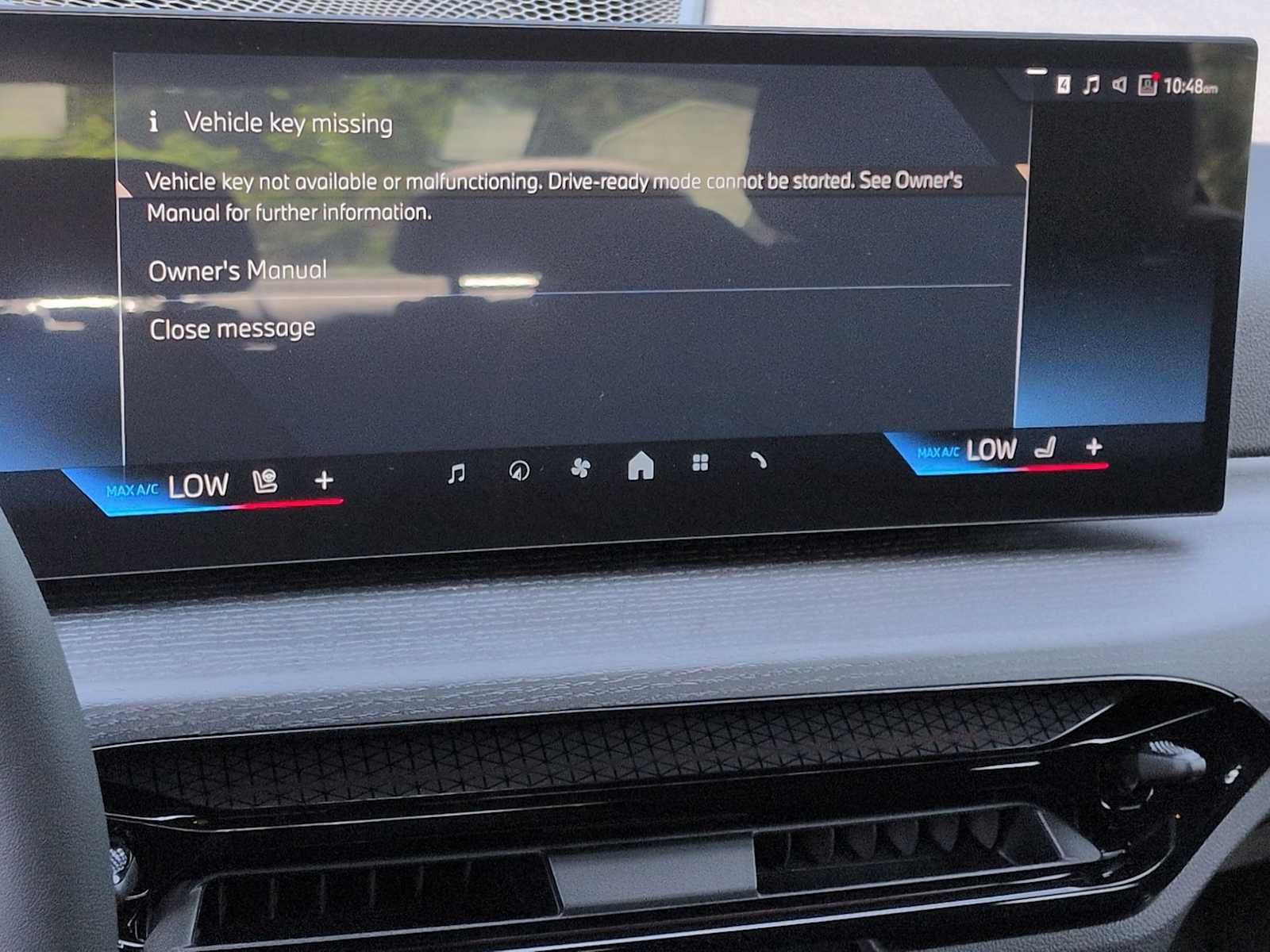 New 2026 BMW 330i xDrive Sedan w/ M Sport Package AWD/4WD image 29