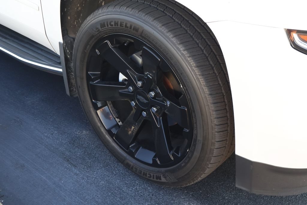 Used 2018 Chevrolet Tahoe Premier AWD/4WD image 8