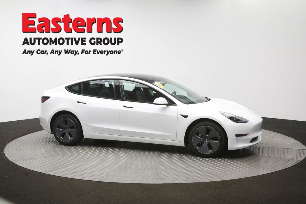 Used 2023 Tesla Model 3 Standard Range image 42