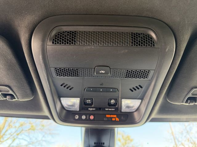 Used 2022 Cadillac XT5 Premium Luxury w/ Platinum Package image 25