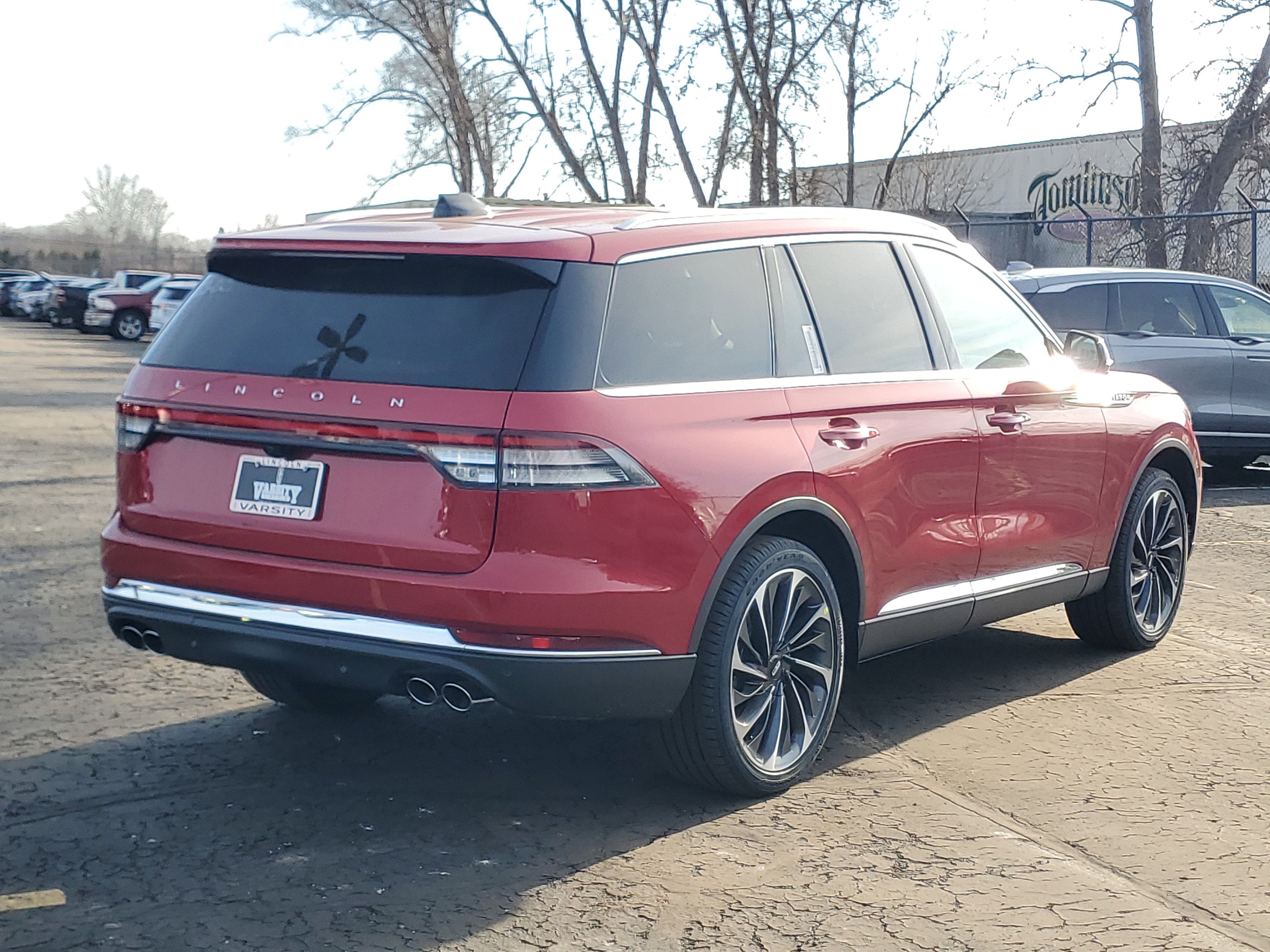 New 2026 Lincoln Aviator Reserve image 4