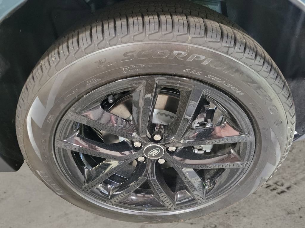 Used 2026 Land Rover Range Rover Velar S AWD/4WD image 10