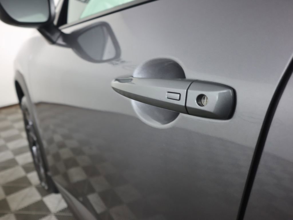 New 2026 Nissan Rogue SV AWD/4WD image 8