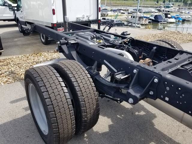 New 2026 Ford F550 2WD Regular Cab Super Duty w/ Snow Plow Prep Package image 8
