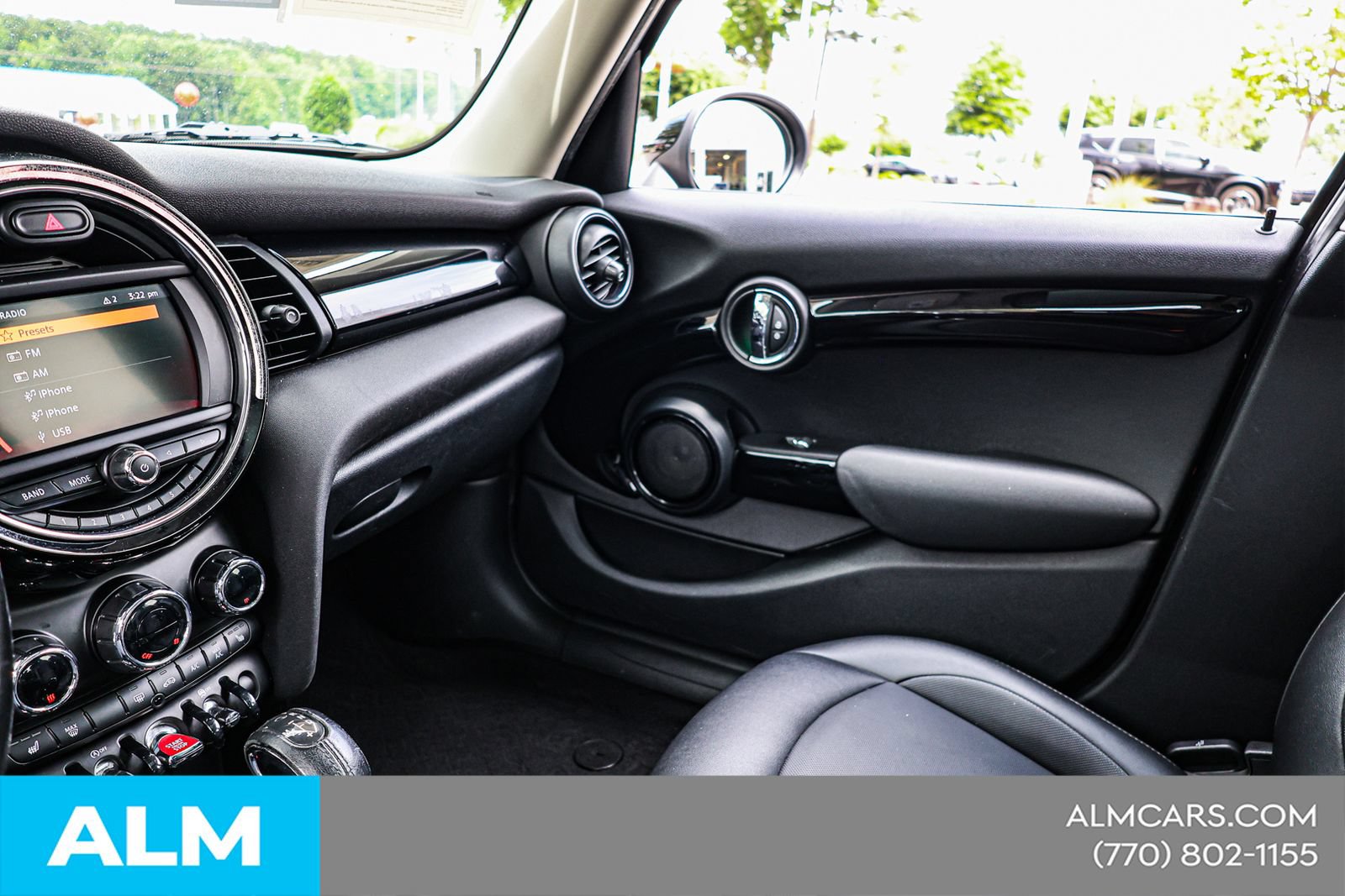 Used 2019 MINI Cooper 4-Door Hardtop FWD image 36