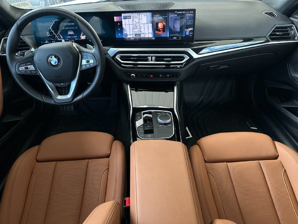 Used 2024 BMW 230i Coupe w/ Convenience Package RWD image 12