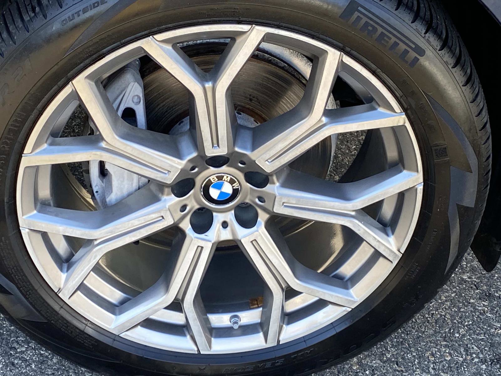 Used 2020 BMW X7 xDrive40i w/ Cold Weather Package image 25