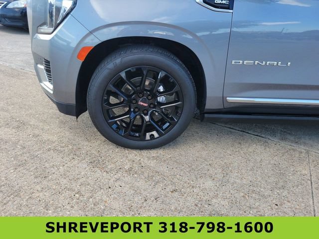 Used 2022 GMC Yukon Denali w/ Denali Ultimate Package AWD/4WD image 34