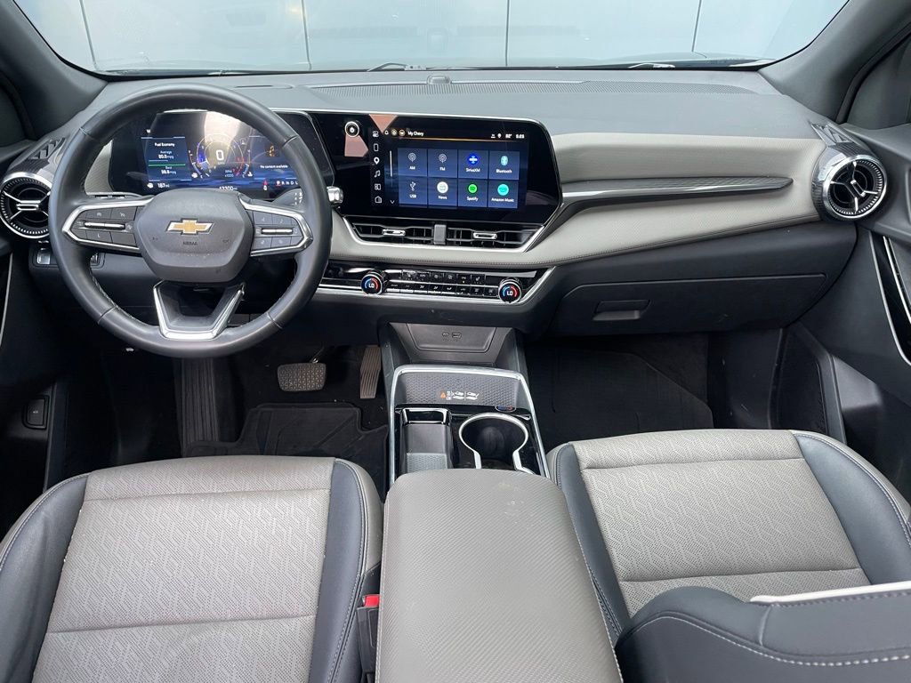 Used 2025 Chevrolet Equinox LT w/ Convenience Package II FWD image 13