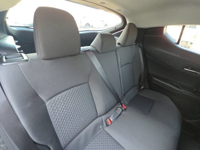 Used 2021 Toyota C-HR LE FWD image 13