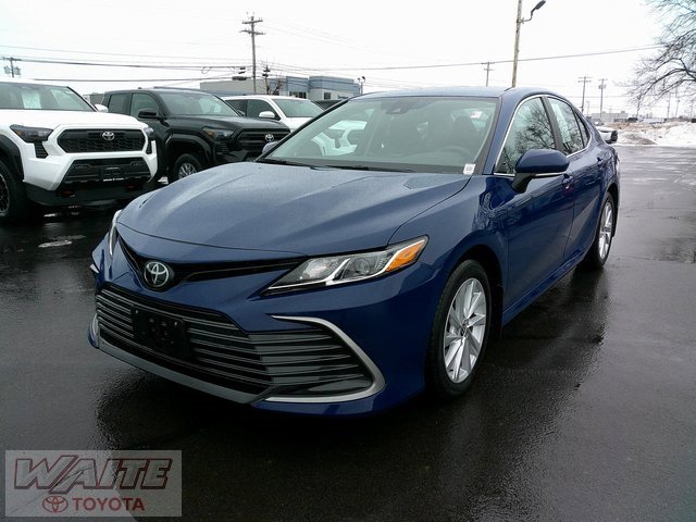 Certified 2023 Toyota Camry LE image 5