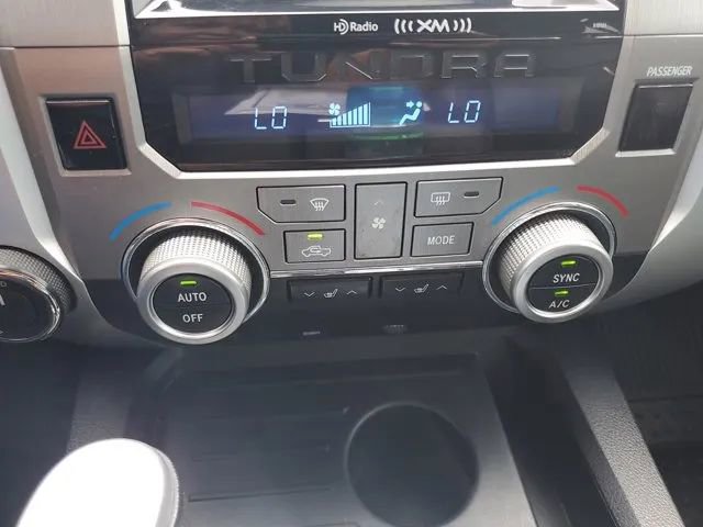 Used 2017 Toyota Tundra Limited image 28