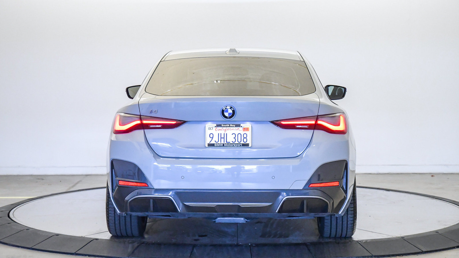 Certified 2024 BMW i4 eDrive35 w/ M Sport Package RWD image 3