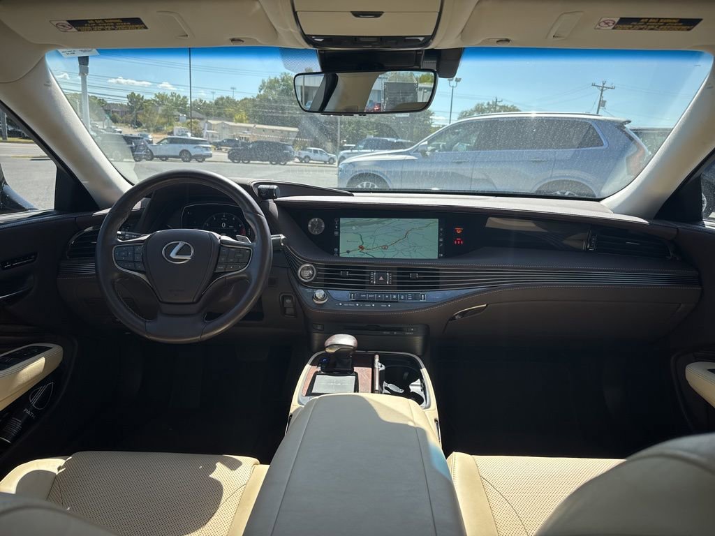 Used 2019 Lexus LS 500 AWD image 22