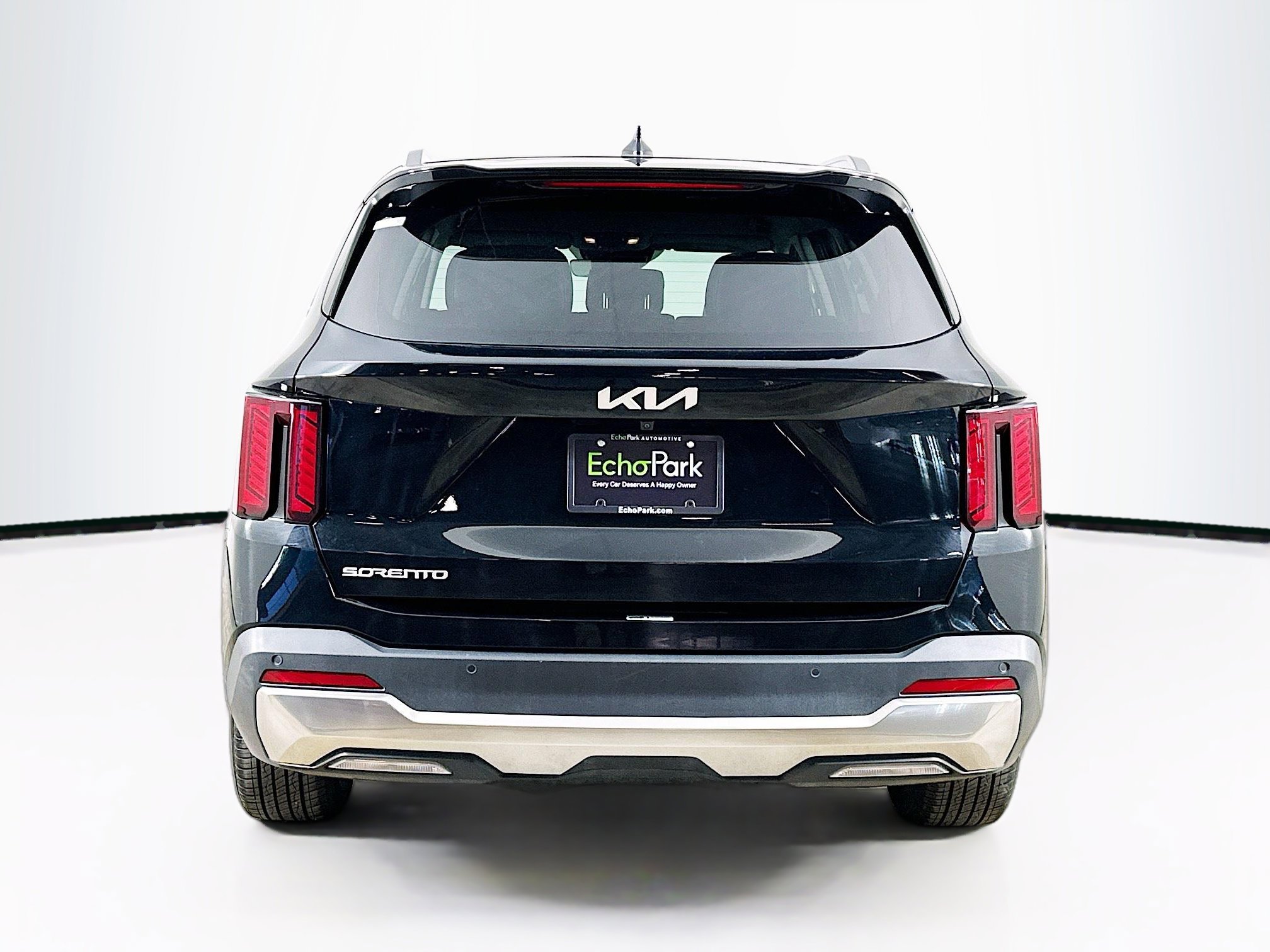 Used 2024 Kia Sorento S image 7