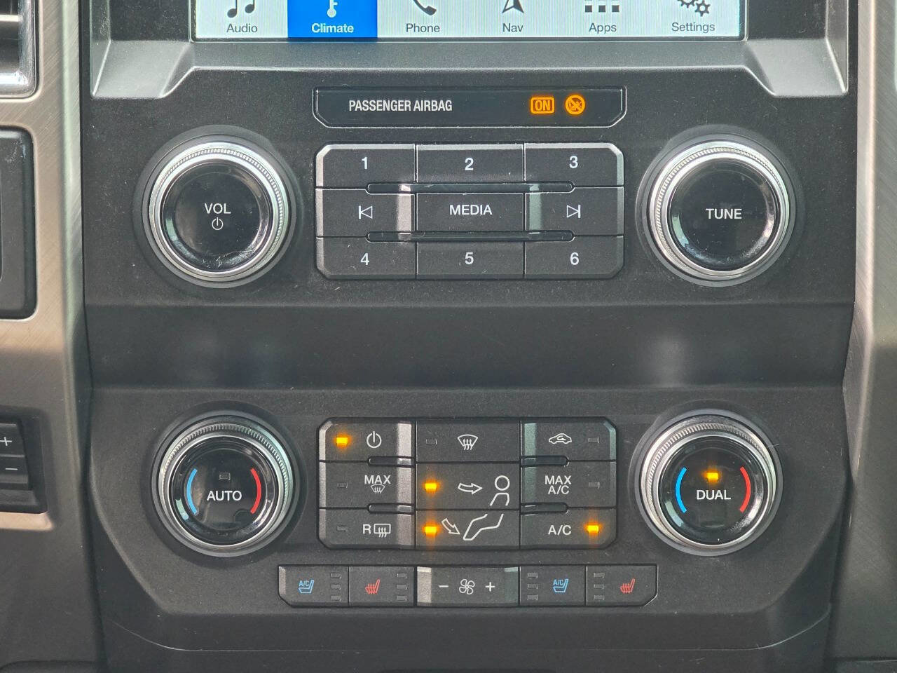 Used 2019 Ford F250 Limited image 33