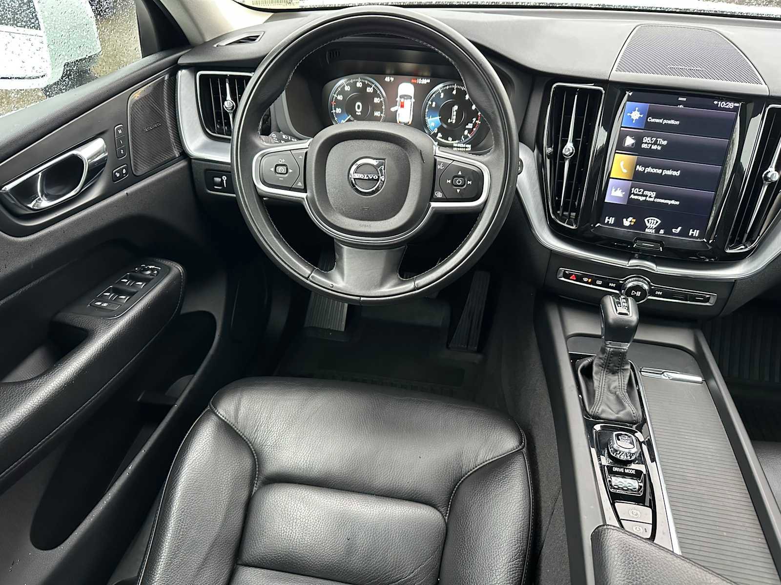 Used 2020 Volvo XC60 T5 Momentum image 17