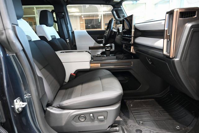 Used 2025 GMC Hummer EV 2X w/ LPO, Dark Essentials Package image 12