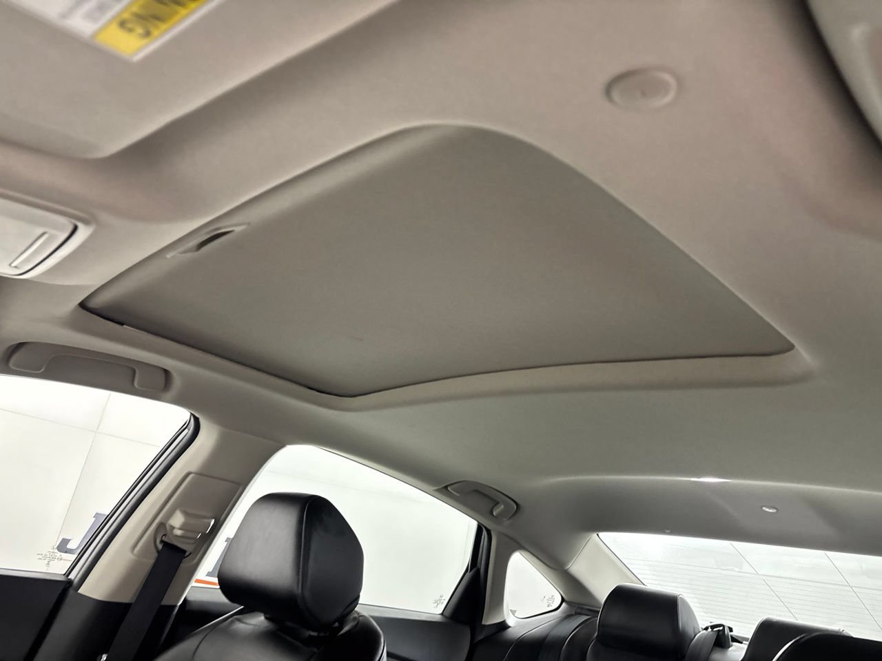 Used 2023 Honda Accord Touring image 10