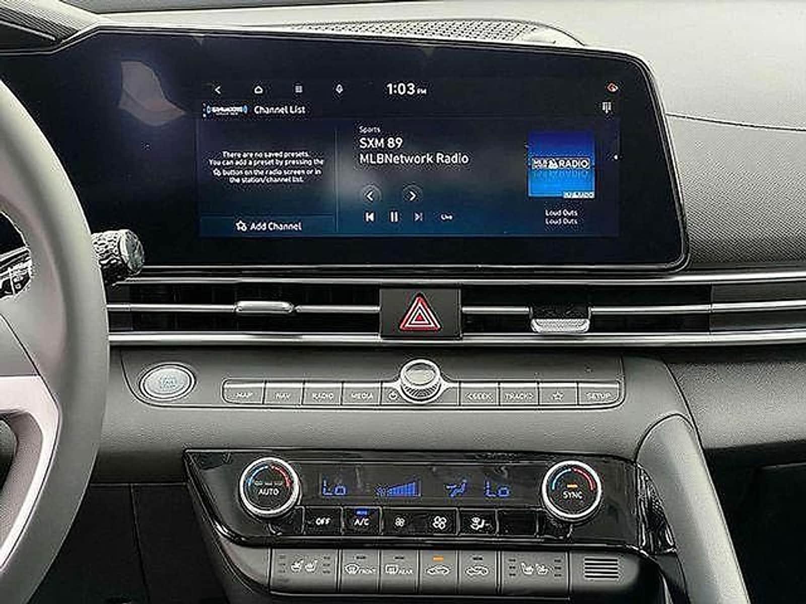 Used 2025 Hyundai Elantra Limited FWD image 23