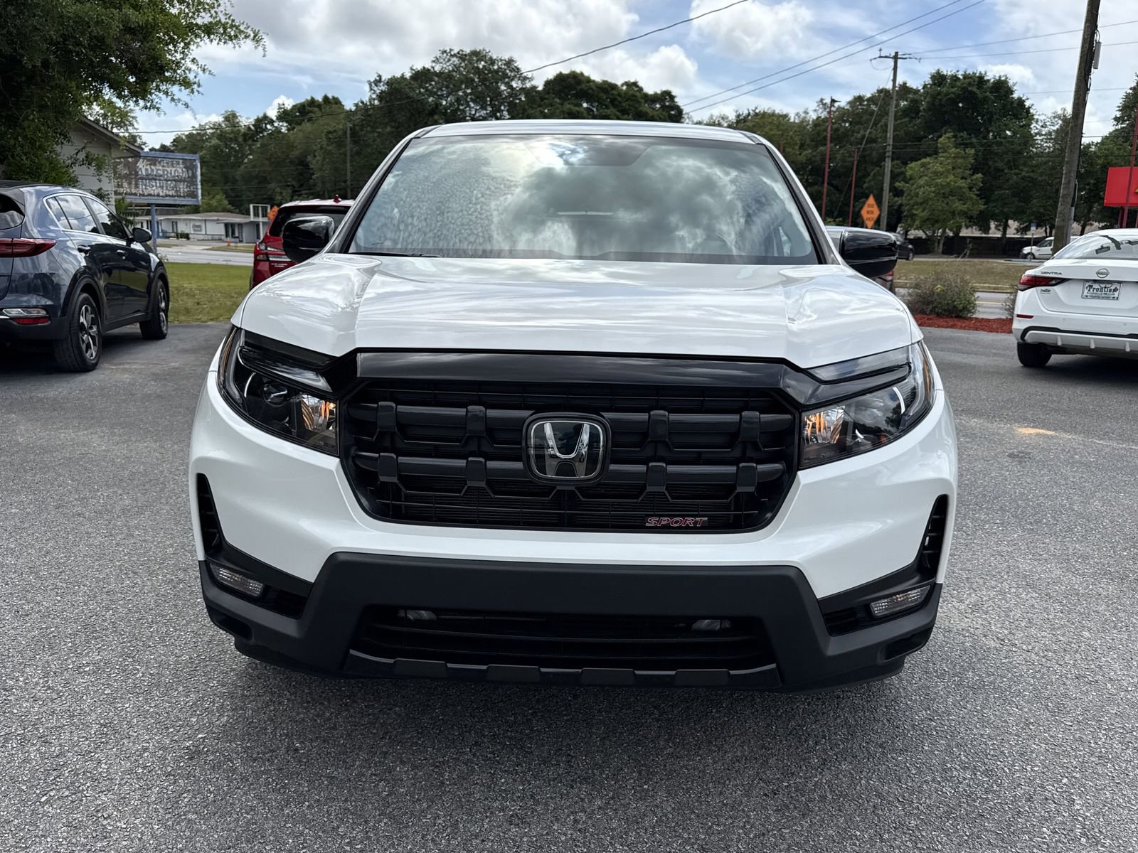 Used 2025 Honda Ridgeline Sport image 8