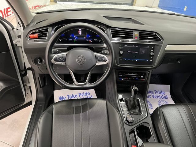 Used 2024 Volkswagen Tiguan SE AWD/4WD image 26