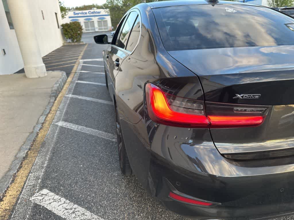 Used 2021 BMW 330e xDrive w/ Premium Package image 24