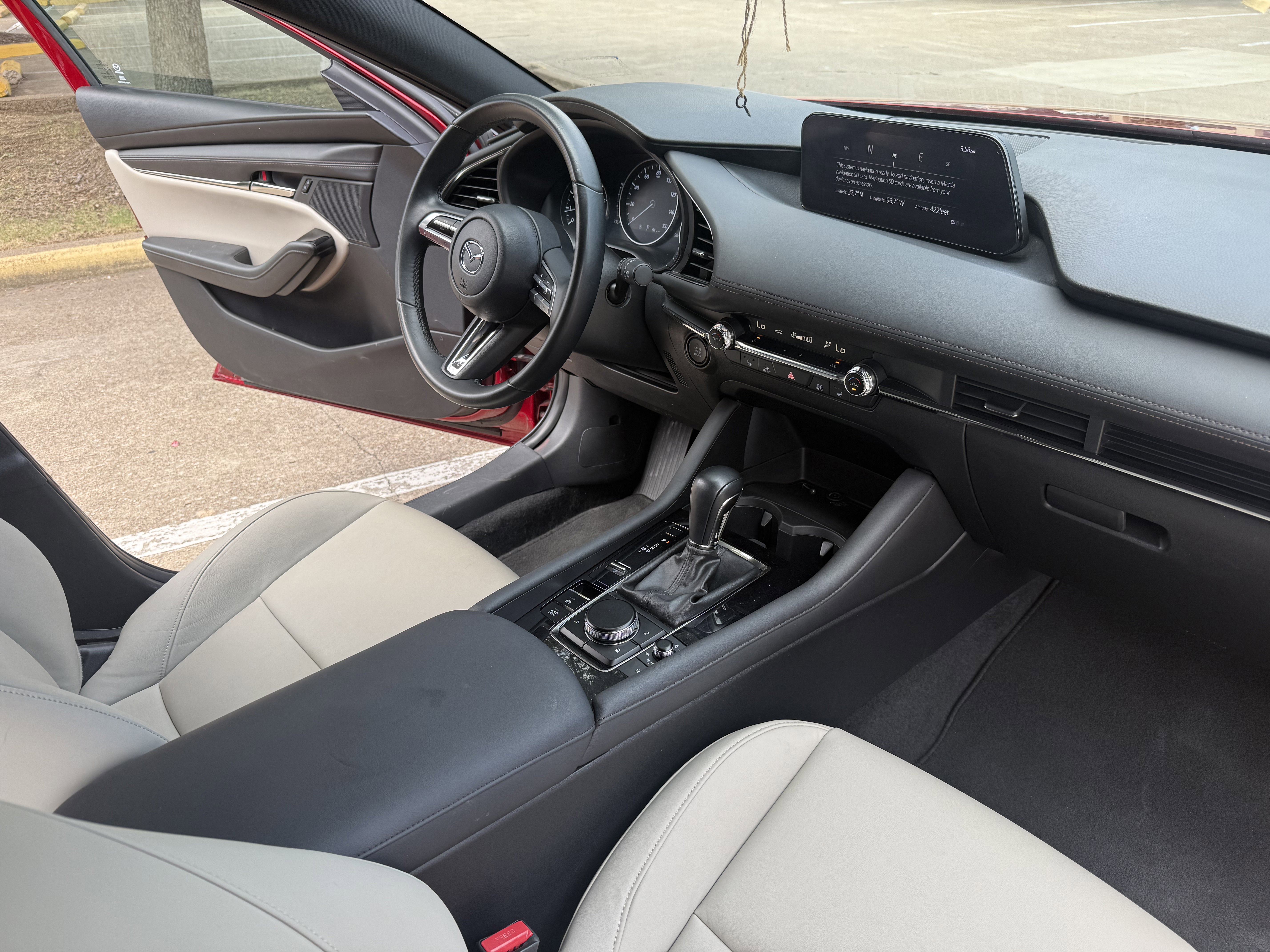 Used 2021 MAZDA MAZDA3 s image 15