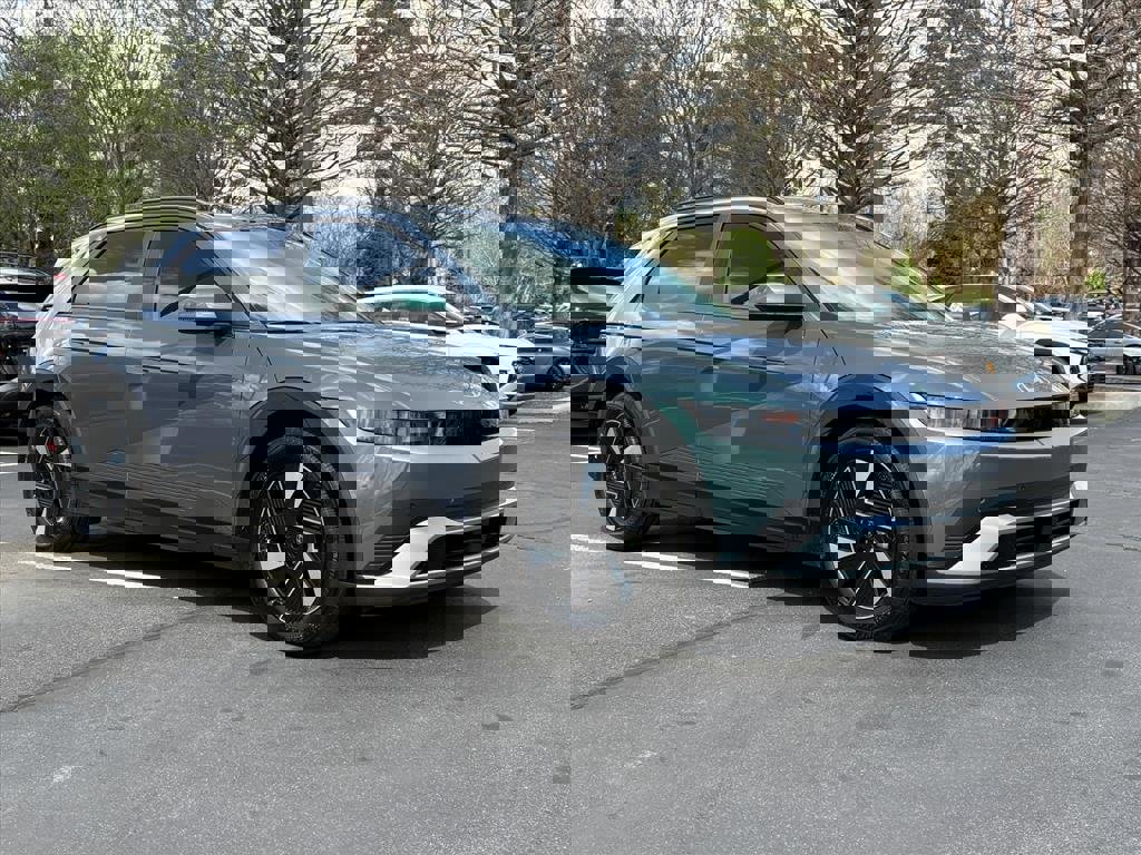 Certified 2025 Hyundai Ioniq 5 SEL image 1