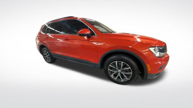 Used 2019 Volkswagen Tiguan SE FWD image 2