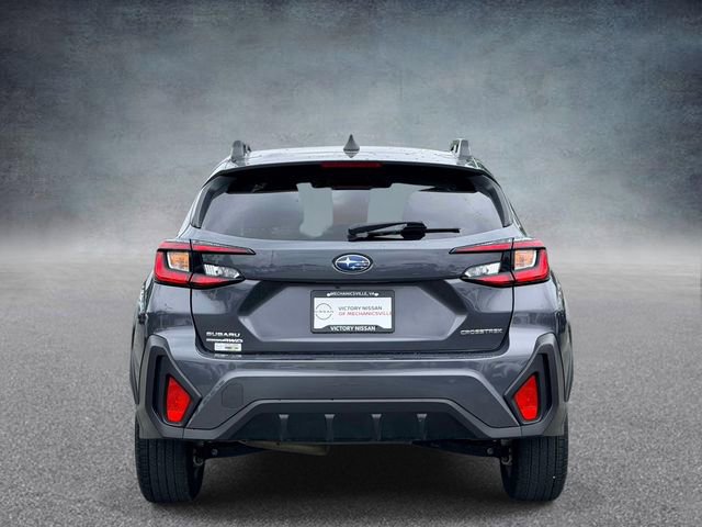 Used 2025 Subaru Crosstrek 2.0i Premium AWD/4WD image 3