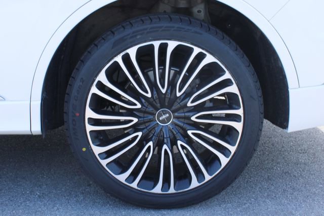 Used 2021 Lincoln Aviator Black Label w/ Dynamic Handling Package AWD/4WD image 36