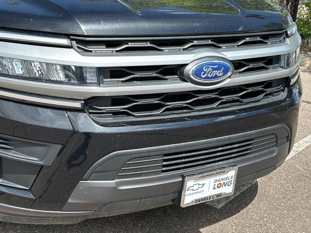Used 2024 Ford Expedition XLT AWD/4WD image 36