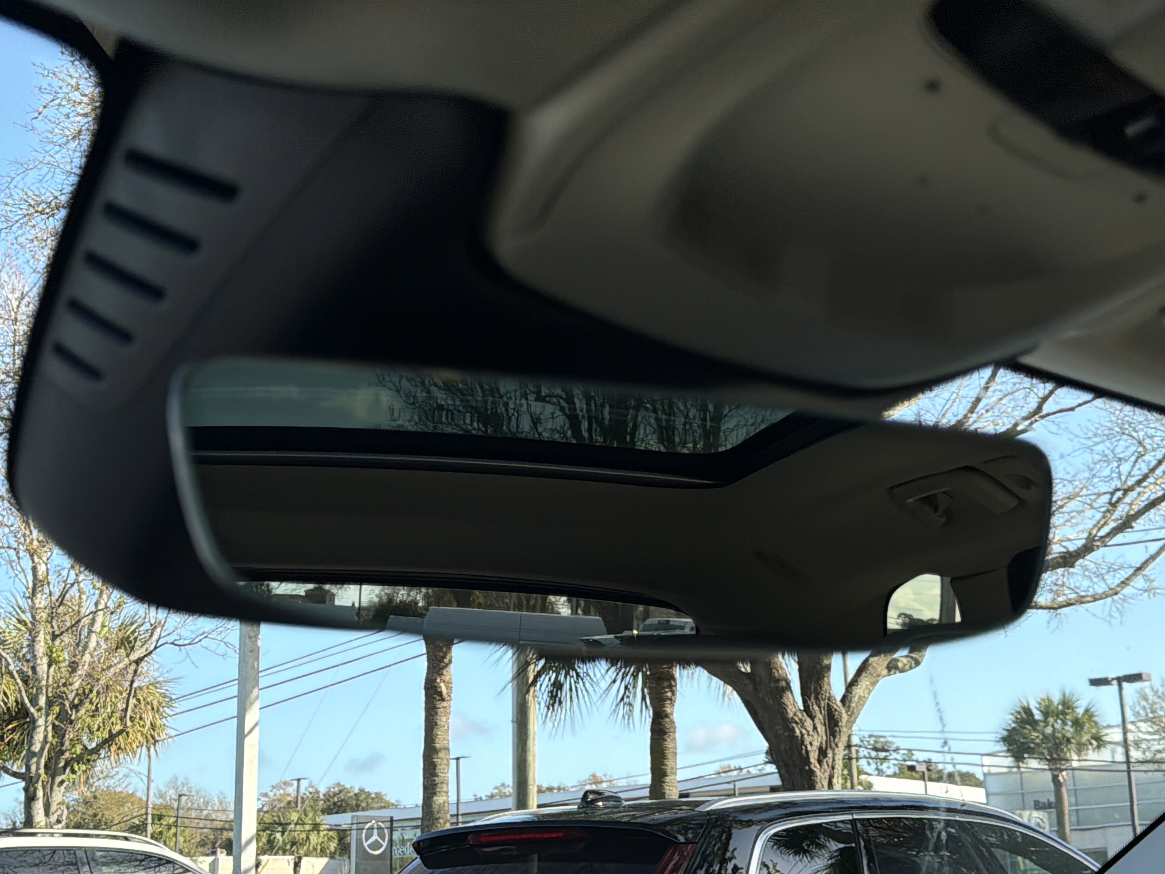 Used 2026 Volvo XC60 B5 Ultra w/ Protection Package Premier image 27